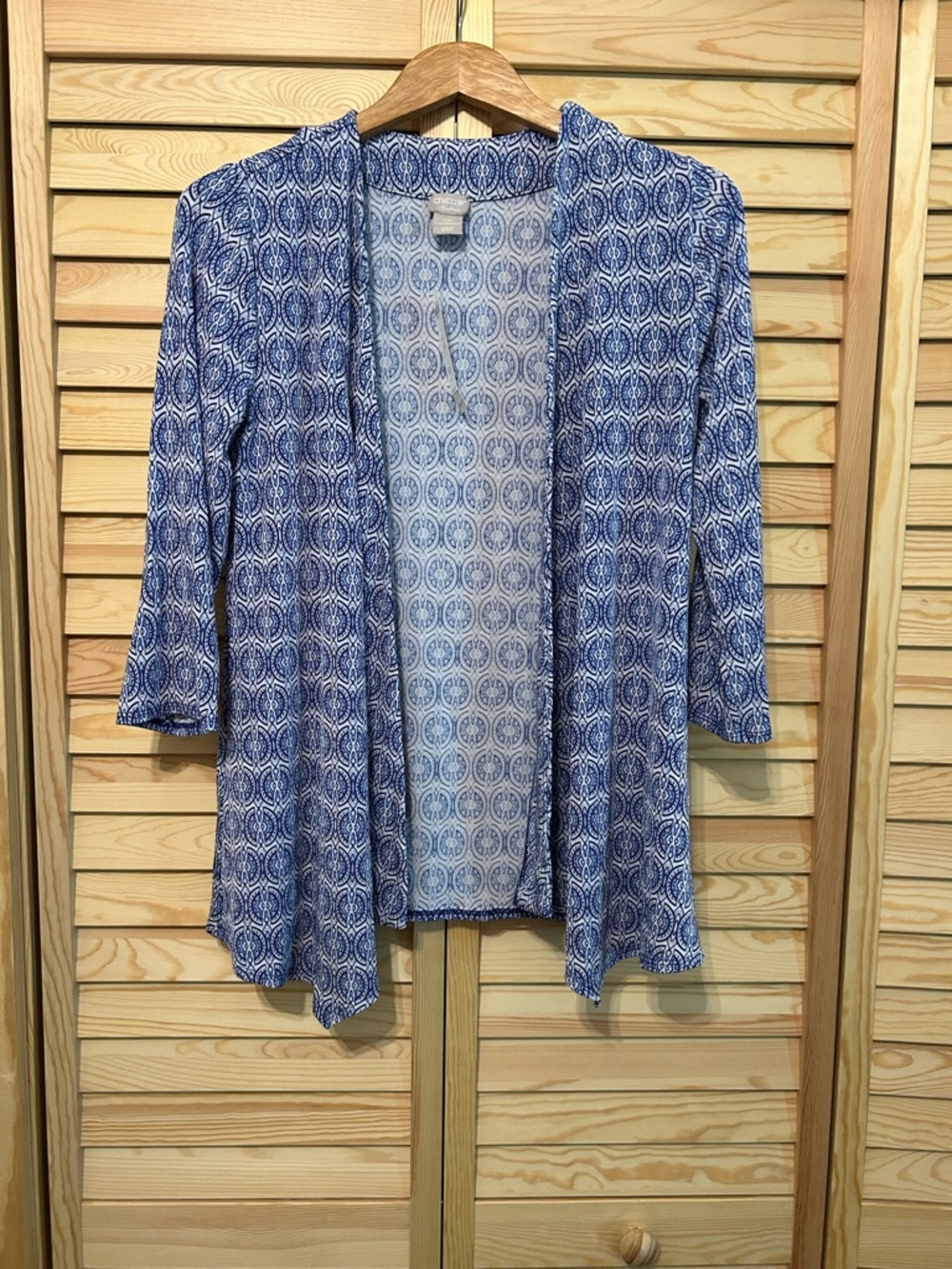 Chico's NWT Blue and White Printed Open Cardigan